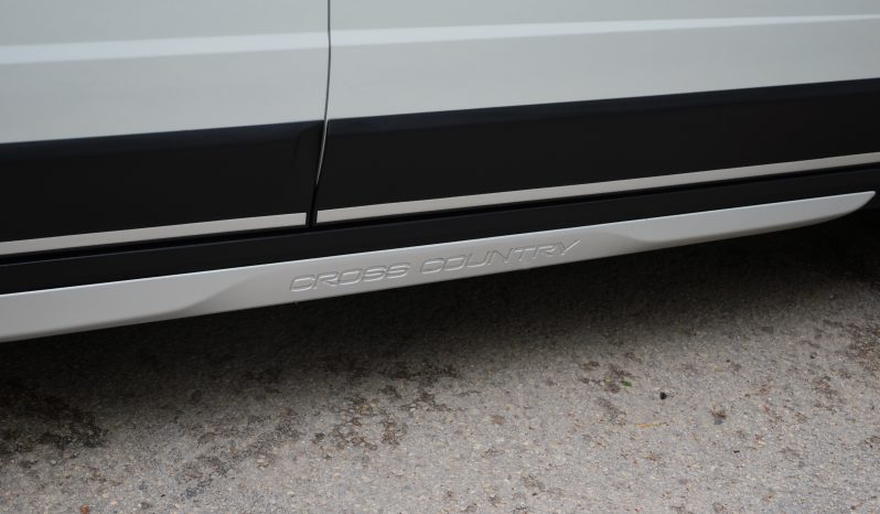 Tikko ievests. Volvo XC 70 Summum Black Edition 2.4 Dīzelis 4×4 Awd . Ar automātisko ātrumkārbu. full
