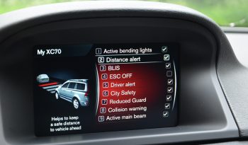 Tikko ievests. Volvo XC 70 Summum Black Edition 2.4 Dīzelis 4×4 Awd . Ar automātisko ātrumkārbu. full