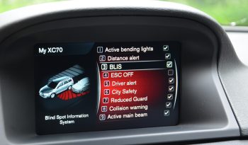 Tikko ievests. Volvo XC 70 Summum Black Edition 2.4 Dīzelis 4×4 Awd . Ar automātisko ātrumkārbu. full