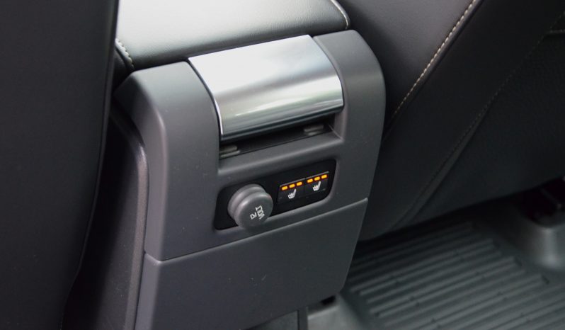 Tikko ievests. Volvo XC 70 Summum Black Edition 2.4 Dīzelis 4×4 Awd . Ar automātisko ātrumkārbu. full