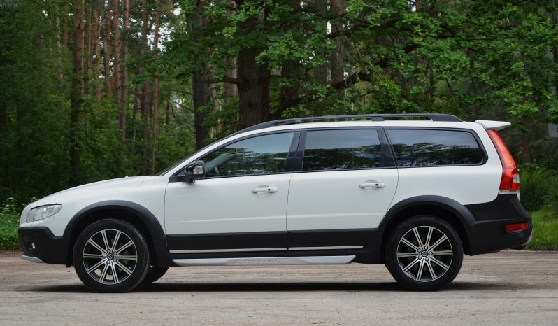 Tikko ievests. Volvo XC 70 Summum Black Edition 2.4 Dīzelis 4×4 Awd . Ar automātisko ātrumkārbu. full