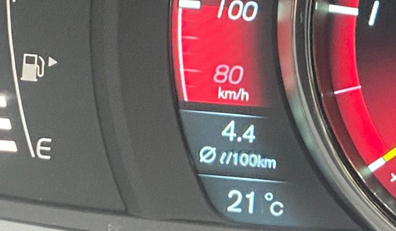 DRĪZUMĀ- Volvo. V60 Plug-In Hybrid Summum. 2.4D6 (162kw -220z/s diesel + 50Kw-68z/s Electro= 288z/s) Awd pilnpiedziņa. full