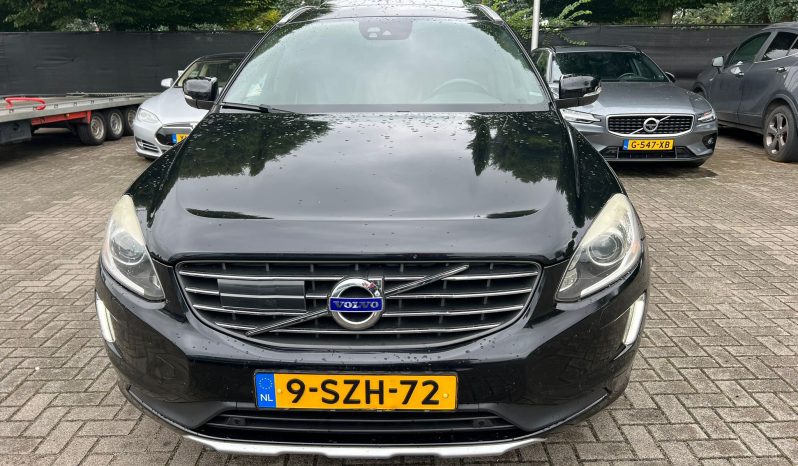 Drīzumā-Volvo XC 60 Summum  2.4 D5 (158Kw-215Z/s) Dīzelis Awd (4×4) Pilnpiedziņa ar automātisko ātrumkārbu.  full