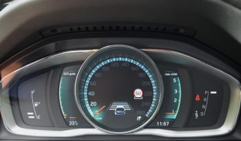Tikko ievests. Volvo XC 70 Summum 2.4 Dīzelis 4×4 Awd . Ar automātisko ātrumkārbu. full
