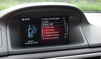 Tikko ievests. Volvo XC 70 Summum 2.4 Dīzelis 4×4 Awd . Ar automātisko ātrumkārbu. full