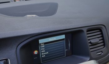 Tikko ievests. 2014. Gada modelis. Volvo. V60 Plug-In Hybrid Summum. 2.4D6 (158kw -215z/s diesel + 50Kw-68z/s Electro= 283z/s) Awd pilnpiedziņa. full