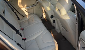 Tikko ievests. 2014. Gada modelis. Volvo. V60 Plug-In Hybrid Summum. 2.4D6 (158kw -215z/s diesel + 50Kw-68z/s Electro= 283z/s) Awd pilnpiedziņa. full