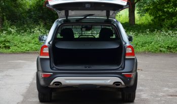 Tikko ievests. Volvo XC 70 Summum 2.4 Dīzelis 4×4 Awd . Ar automātisko ātrumkārbu. full