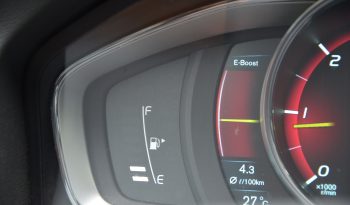 Tikko ievests. 2014. Gada modelis. Volvo. V60 Plug-In Hybrid Summum. 2.4D6 (158kw -215z/s diesel + 50Kw-68z/s Electro= 283z/s) Awd pilnpiedziņa. full