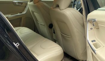 DRĪZUMĀ- Volvo. V60 Plug-In Hybrid Summum. 2.4D6 (162kw -220z/s diesel + 50Kw-68z/s Electro= 288z/s) Awd pilnpiedziņa. full