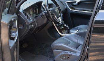 Tikko ievests Volvo XC 60 Summum 2.4 D5 (158kw-215z/s) Dīzelis Awd (4×4) Pilnpiedziņa ar automātisko ātrumkārbu. full
