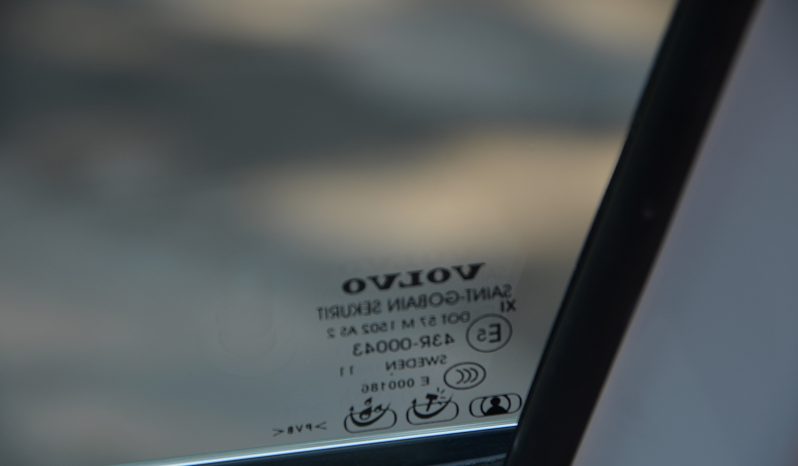 Tikko ievests. Volvo XC 60 Summum 2.4 D5 (158kw-215z/s) Dīzelis Awd (4×4) Pilnpiedziņa ar automātisko ātrumkārbu. full