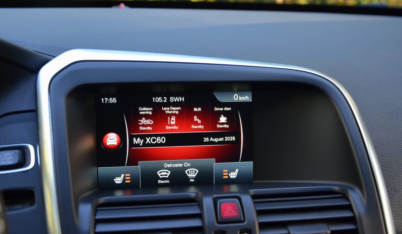Tikko ievests Volvo XC 60 Summum 2.4 D5 (158kw-215z/s) Dīzelis Awd (4×4) Pilnpiedziņa ar automātisko ātrumkārbu. full