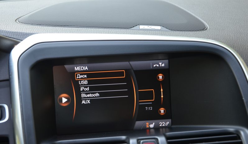 Tikko ievests. Volvo XC 60 Summum 2.4 D5 (158kw-215z/s) Dīzelis Awd (4×4) Pilnpiedziņa ar automātisko ātrumkārbu. full