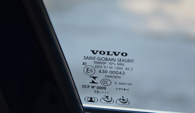 Tikko ievests Volvo XC 60 Summum 2.4 D5 (158kw-215z/s) Dīzelis Awd (4×4) Pilnpiedziņa ar automātisko ātrumkārbu. full