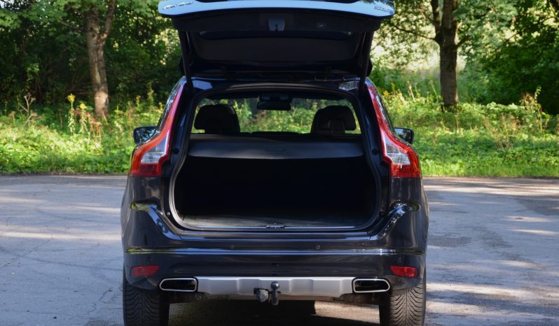 Tikko ievests Volvo XC 60 Summum 2.4 D5 (158kw-215z/s) Dīzelis Awd (4×4) Pilnpiedziņa ar automātisko ātrumkārbu. full
