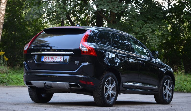 Tikko ievests Volvo XC 60 Summum 2.4 D5 (158kw-215z/s) Dīzelis Awd (4×4) Pilnpiedziņa ar automātisko ātrumkārbu. full