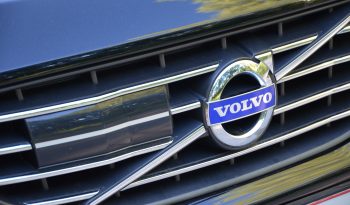 Tikko ievests Volvo XC 60 Summum 2.4 D5 (158kw-215z/s) Dīzelis Awd (4×4) Pilnpiedziņa ar automātisko ātrumkārbu. full