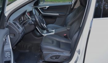 Tikko ievests. Volvo XC 60 Summum 2.4 D5 (158kw-215z/s) Dīzelis Awd (4×4) Pilnpiedziņa ar automātisko ātrumkārbu. full