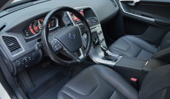 Tikko ievests. Volvo XC 60 Summum 2.4 D5 (158kw-215z/s) Dīzelis Awd (4×4) Pilnpiedziņa ar automātisko ātrumkārbu. full