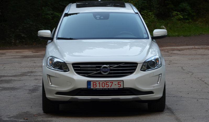 Tikko ievests. Volvo XC 60 Summum 2.4 D5 (158kw-215z/s) Dīzelis Awd (4×4) Pilnpiedziņa ar automātisko ātrumkārbu. full