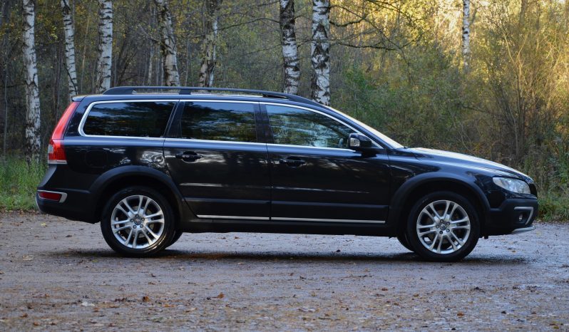 Tikko ievests-Volvo XC 70 Summum 2.4 Dīzelis 4×4 Awd . Ar automātisko ātrumkārbu. full