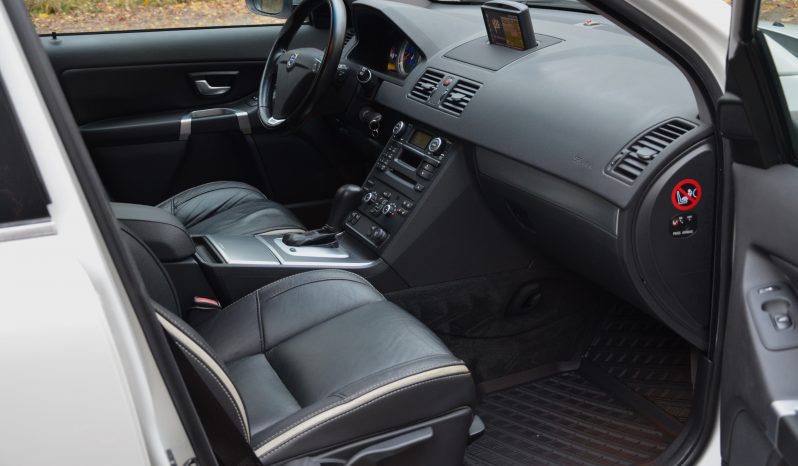 Tikko ievests. 2012 gada. modelis. Volvo Xc90 R Design 2.4D5 (147Kw-200 Z/s) Dīzelis 7- Vietas. Awd (4×4) ar automātisko ātrumkārbu. full