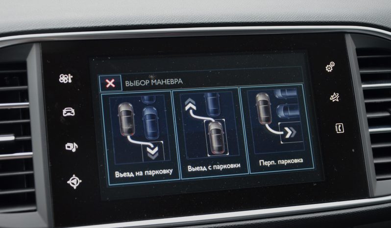 Peugeot 308 ar automātisko ātrumkārbu. full