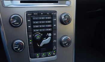 Tikko ievests. Volvo XC 60 Summum 2.4 D5 (158kw-215z/s) Dīzelis Awd (4×4) Pilnpiedziņa ar automātisko ātrumkārbu. full