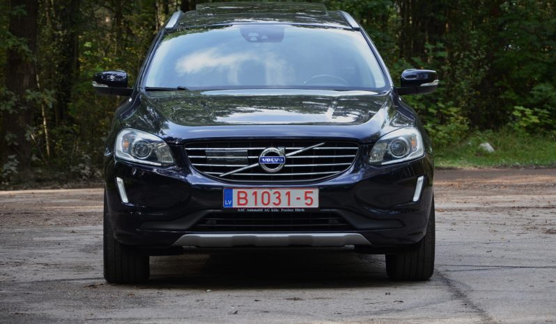 Tikko ievests. 2016 gada Modelis Volvo XC 60 Summum Xenium 2.4 Dīzelis Awd (4×4) Pilnpiedziņa ar automātisko ātrumkārbu. full