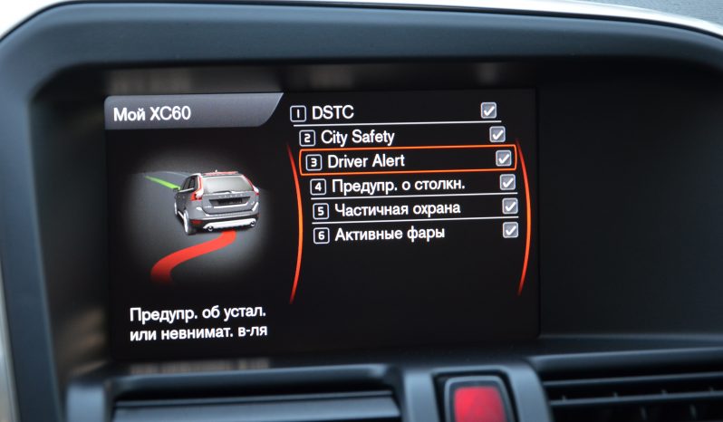 Tikko ievests. Volvo XC 60 Summum 2.4 D5 (158kw-215z/s) Dīzelis Awd (4×4) Pilnpiedziņa ar automātisko ātrumkārbu. full