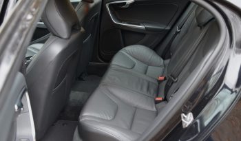 Tikko ievests. Volvo S60 Summum 2.4D5 (158kw-215z/s) Dīzelis. Ar automātisko ātrumkārbu. full