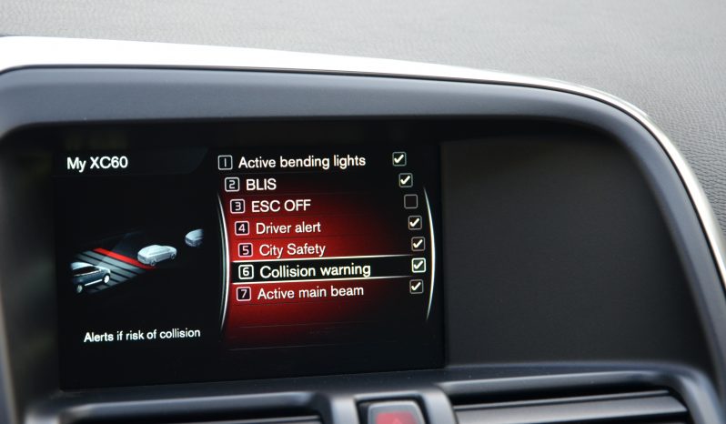 Tikko ievests. 2016 gada Modelis Volvo XC 60 Summum Xenium 2.4 Dīzelis Awd (4×4) Pilnpiedziņa ar automātisko ātrumkārbu. full