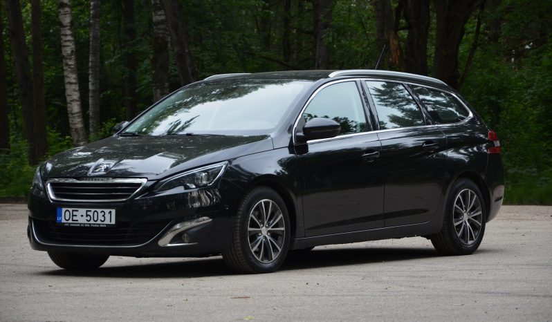 Peugeot 308 ar automātisko ātrumkārbu. full