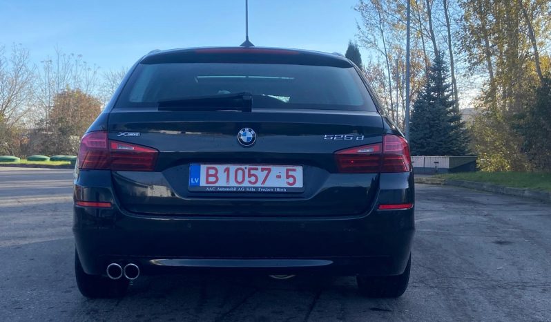 Drīzumā – BMW   525 X – Drive   full