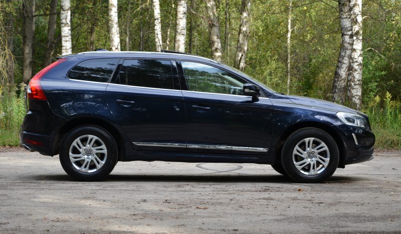 Tikko ievests. 2016 gada Modelis Volvo XC 60 Summum Xenium 2.4 Dīzelis Awd (4×4) Pilnpiedziņa ar automātisko ātrumkārbu. full