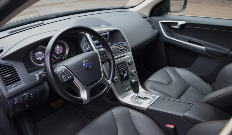 Tikko ievests. Volvo XC 60 Summum   2.4 D5 (158kw-215z/s) Dīzelis Awd (4×4) Pilnpiedziņa ar automātisko ātrumkārbu. full