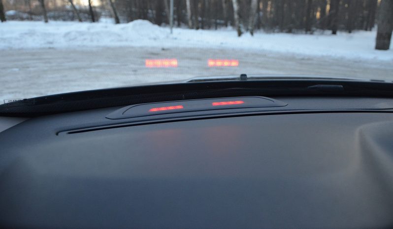 DRĪZUMA-Volvo Xc70 Summum XENIUM 2.4 D5 (158KW- 215 z/s)  4×4 AWD full