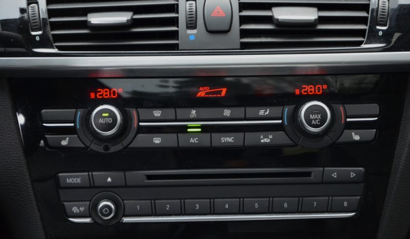 Tikko ievests-BMW X3 X-Drive ar 2.0D B47 (140Kw-190Z/s). Dīzeļa dzinēju un automātisko ātrumkārbu. Krāsa-Baltā pērle full