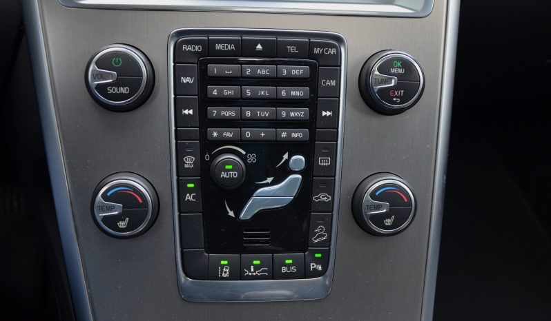 Tikko ievests. Volvo XC 60 Summum   2.4 D5 (158kw-215z/s) Dīzelis Awd (4×4) Pilnpiedziņa ar automātisko ātrumkārbu. full