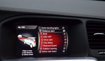 Tikko ievests. Volvo V60 Cross Country Summum 2.4 Dīzelis Awd (4×4) Pilnpiedziņa ar automātisko ātrumkārbu. full