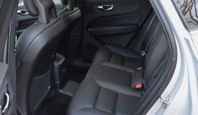 Tikko Ievests. Volvo Xc60 Inscription T8 Plug-in Hybrid Polestar Engineered. 2.0 Benzīns/elektrība. Pilnpiedziņa 4×4 Awd . full