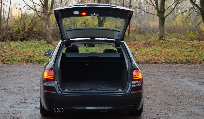 Tikko ievests. BMW 525 X. Drive Dīzelis ar automātisko ātrumkārbu. full