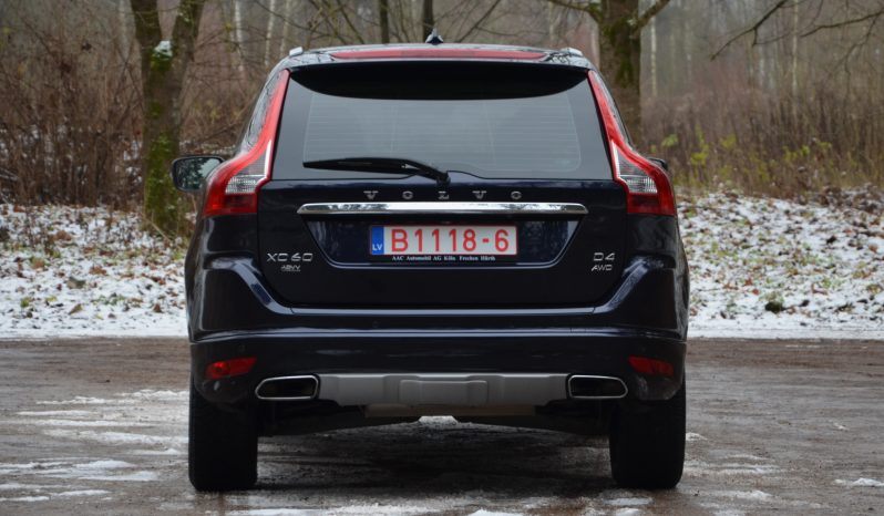 Tikko ievests. 2016 gada Modelis Volvo XC 60 Summum Xenium 2.4 Dīzelis Awd (4×4) Pilnpiedziņa ar automātisko ātrumkārbu. full