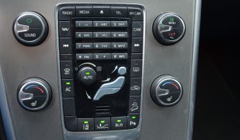 Drīzumā Volvo XC 60 Summum Xenium 2.4 D5 (158kw-215z/s) Dīzelis Awd (4×4) Pilnpiedziņa ar automātisko ātrumkārbu. full