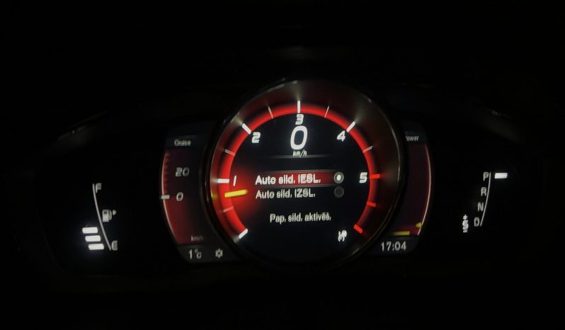 Tikko ievests. Volvo V60 Cross Country Summum 2.4 Dīzelis Awd (4×4) Pilnpiedziņa ar automātisko ātrumkārbu. full