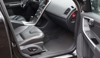 Drīzumā Volvo XC 60 Summum Xenium 2.4 D5 (158kw-215z/s) Dīzelis Awd (4×4) Pilnpiedziņa ar automātisko ātrumkārbu. full