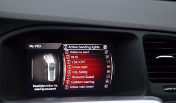 Tikko ievests. Volvo V60 Cross Country Summum 2.4 Dīzelis Awd (4×4) Pilnpiedziņa ar automātisko ātrumkārbu. full