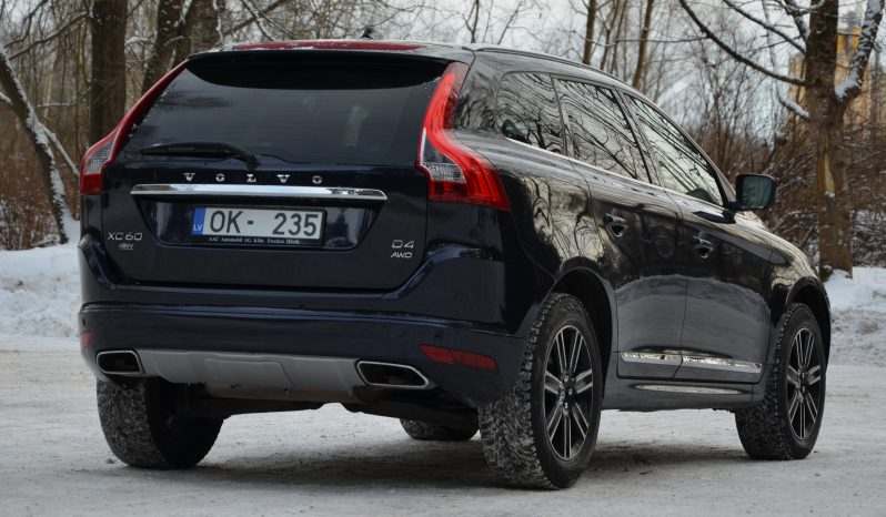 Tikko ievests. 2016 gada Modelis Volvo XC 60 Summum Xenium 2.4 Dīzelis Awd (4×4) Pilnpiedziņa ar automātisko ātrumkārbu. full