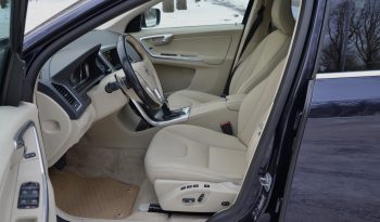 Tikko ievests. 2016 gada Modelis Volvo XC 60 Summum Xenium 2.4 Dīzelis Awd (4×4) Pilnpiedziņa ar automātisko ātrumkārbu. full